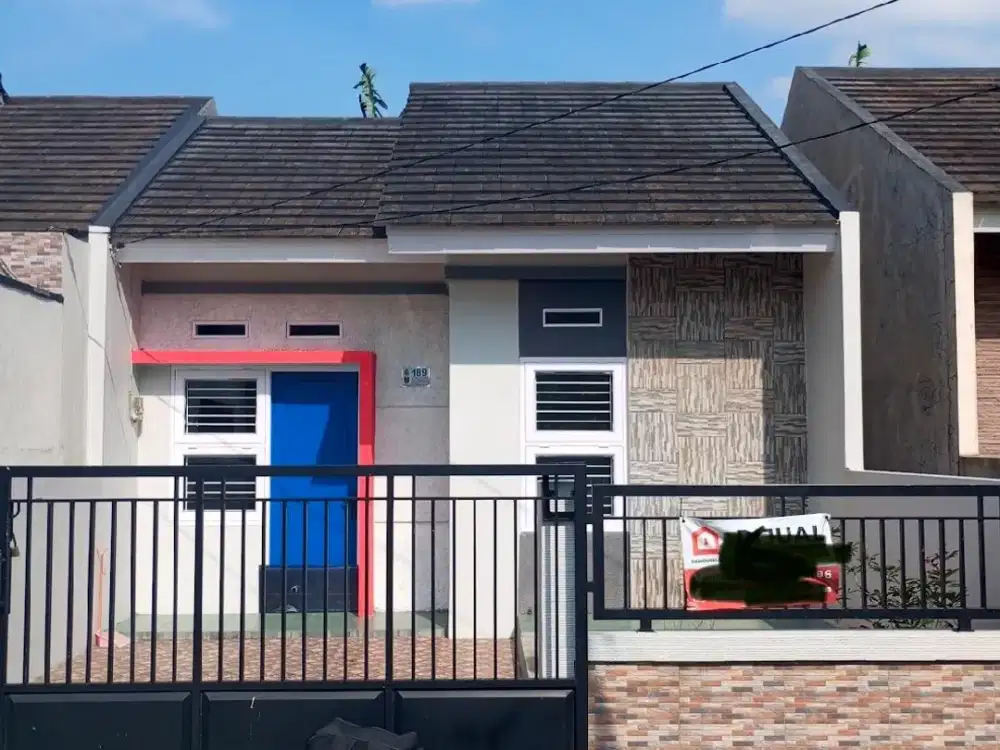 Rumah Minimalis akses bagus dekat Grand Depok City