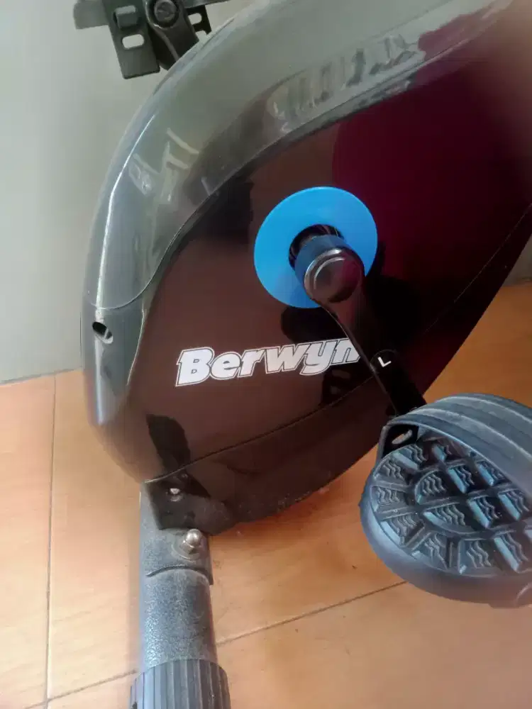 Sepeda Statis Berwyn