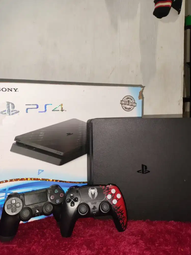 PS4 Slim ORI 500GB Full Game AAA – Akun Pribadi & Siap Pakai!