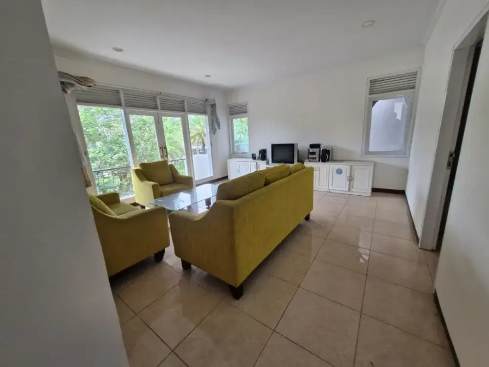 DIJUAL DAN DISEWAKAN RUMAH 2 LANTAI DI KOTA BARU PARAHYANGAN (KBP) TATAR WANGSAKERTA HOOK FURNISH