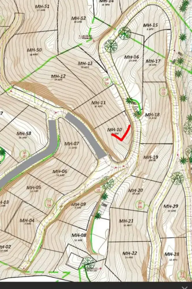 TANAH DI DEKAT SIRKUIT MANDALIKA