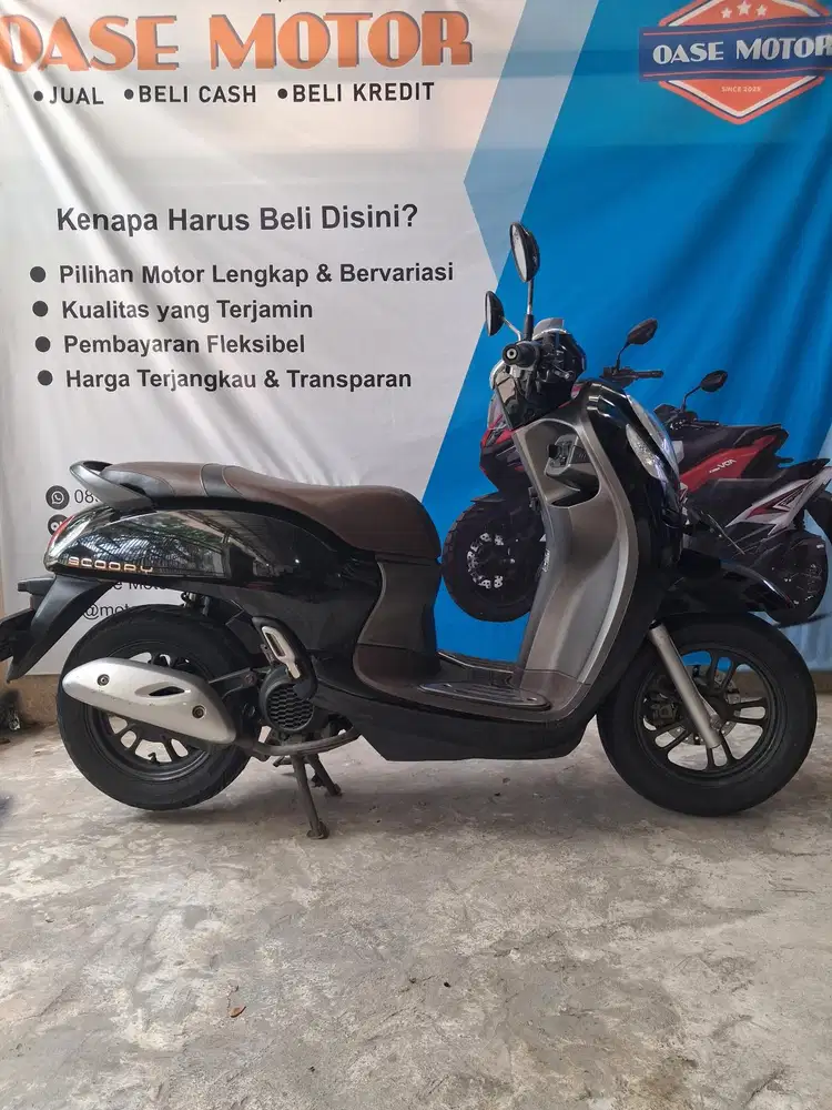 (A) Honda Scoopy Stylist Tahun 2022 mulus