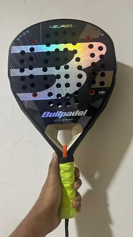 raket bullpadel neuron 02
