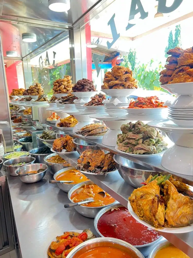 Di Butuhkan Karyawan Rumah Makan Padang