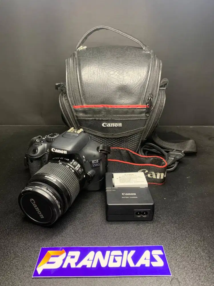 Camera DSLR Canon EOS 550D