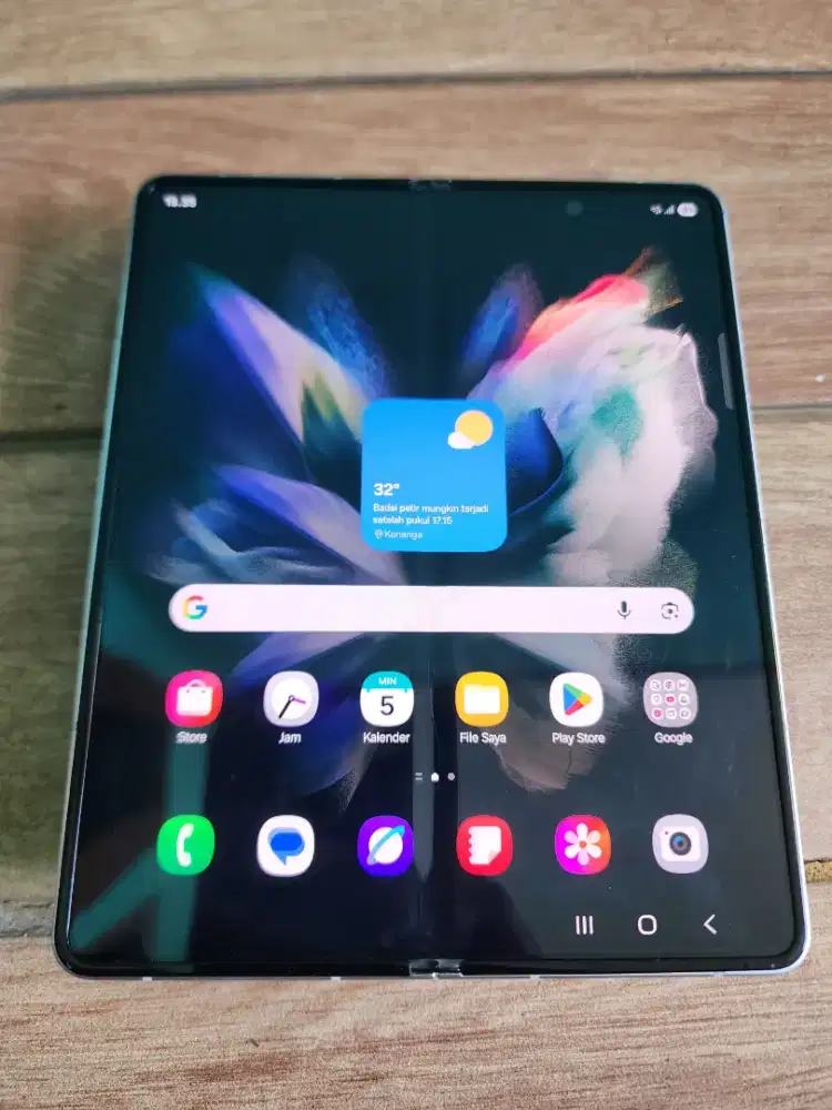Samsung Z fold 3 5G dual sim 12/512 ex resmi SEIN