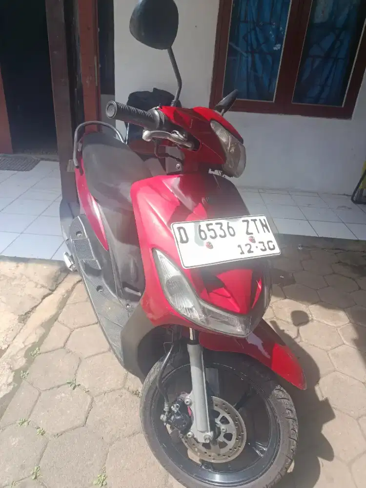 Motor Mio Merah