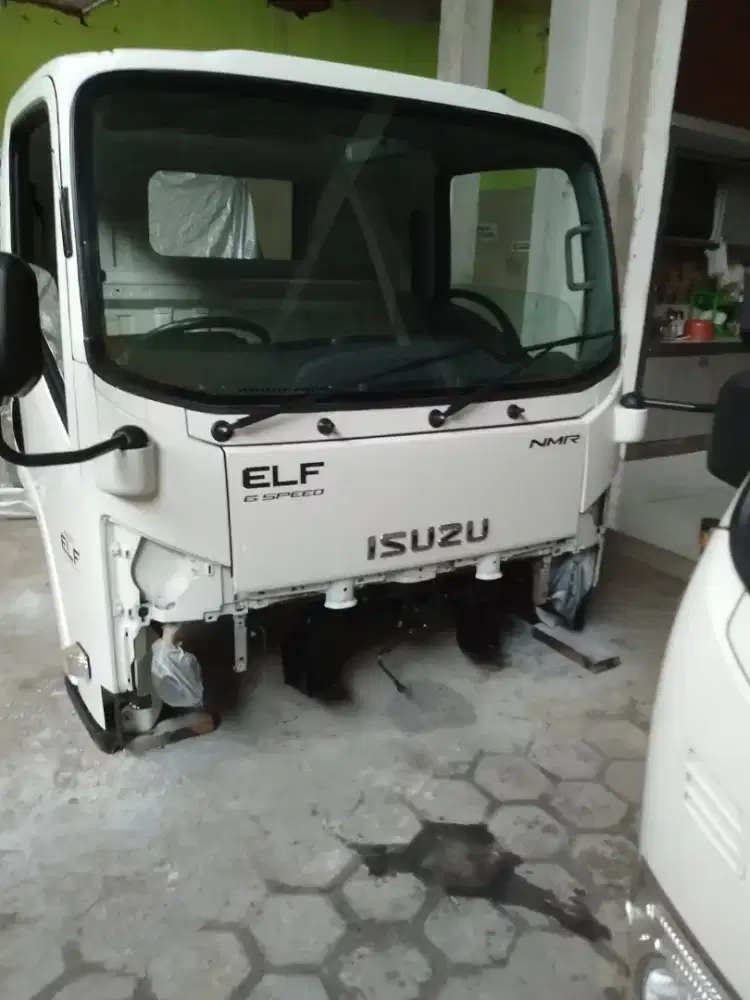 Kabin elf giga ori copotan uro 4