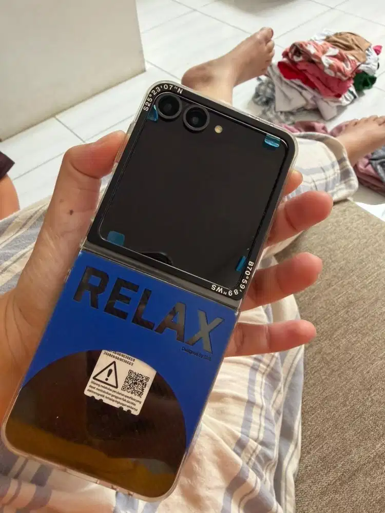 Samsung z flip 6 Carbon