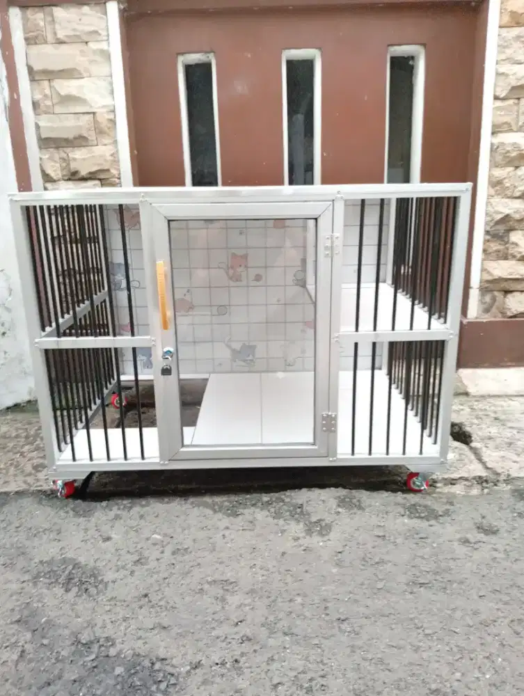 Kandang kucing alumunium