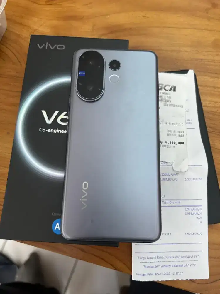 Vivo v605G 8/256Gb Full set