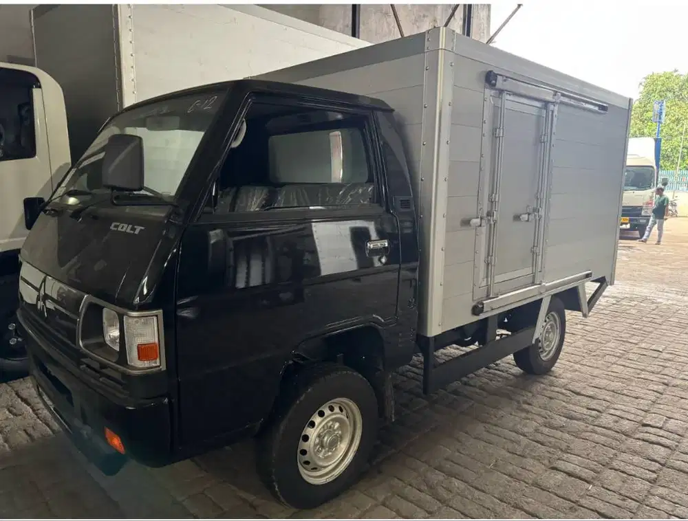 DICARI SOPIR BOX SERABUTAN SALES DALAM DAN LUAR KOTA