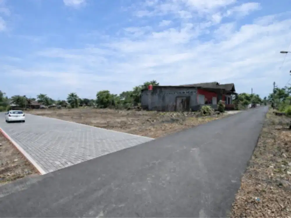 Luas Ideal Tanah Pingir Jalan Aspal Di Dekat Jalan Jogja Solo