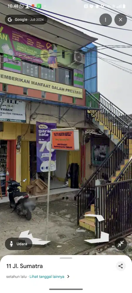 1 staff packing & 1 staff admin jastip