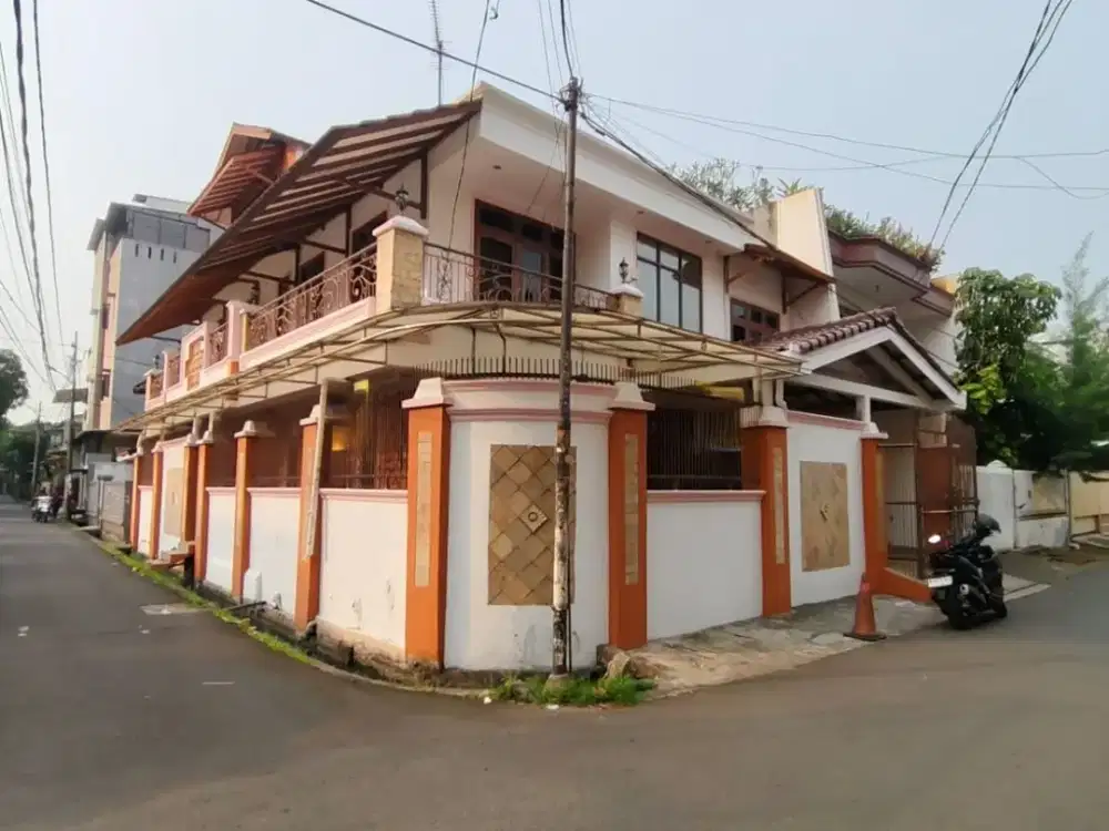 Rumah Siap Huni Tanjung Duren Jakarta Barat. Bebas Banjir