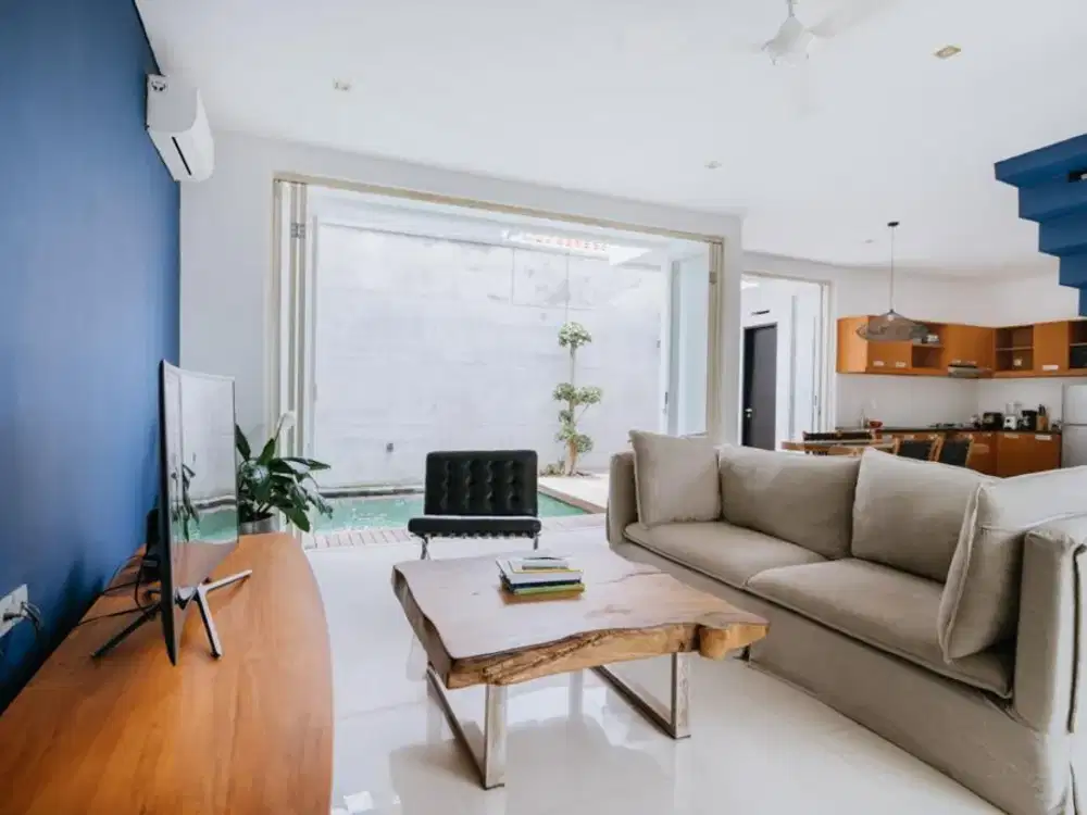 Dijual Villa Nyaman di Seminyak