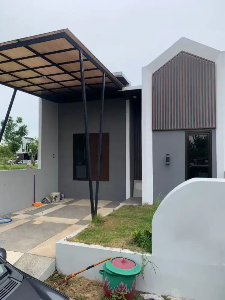 Murah, jual Rumah Baru di Astonia parkview, Area Raya Domas, Gresik
