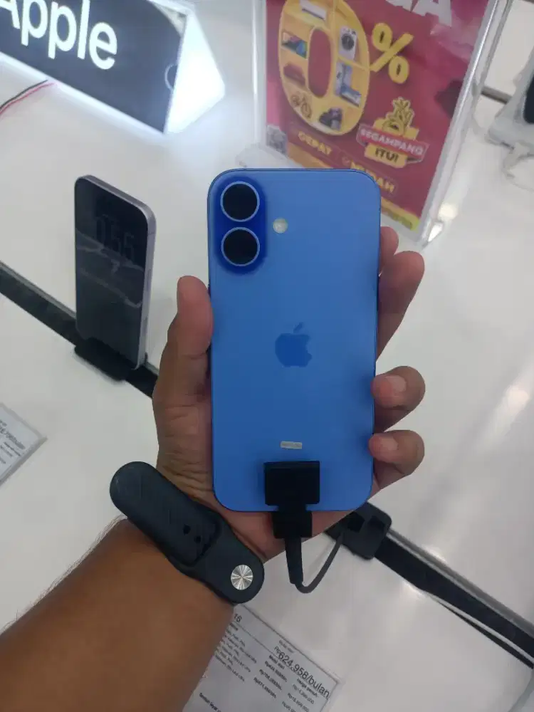 iPhone 16 BASIC