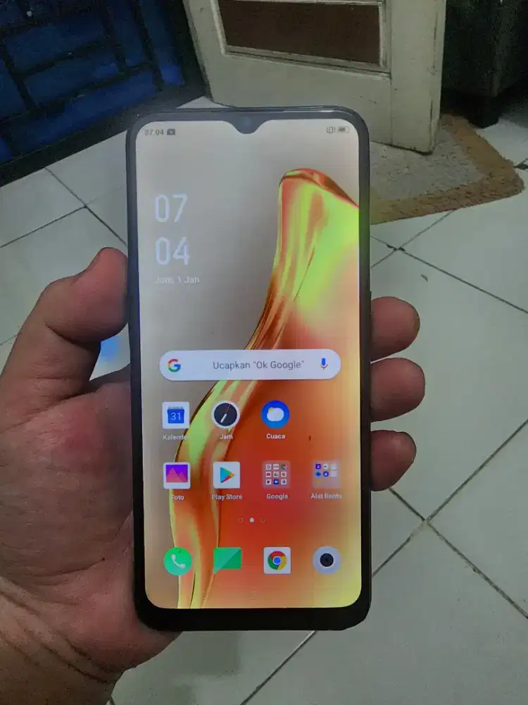 Jual oppo A31 6 / 128 harga nego