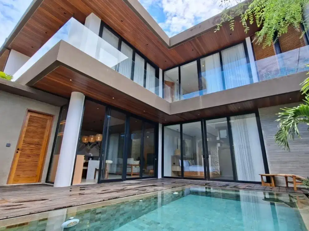 BRAND NEW LUXURY VILLA LOCATED BALE MANSION KUTA