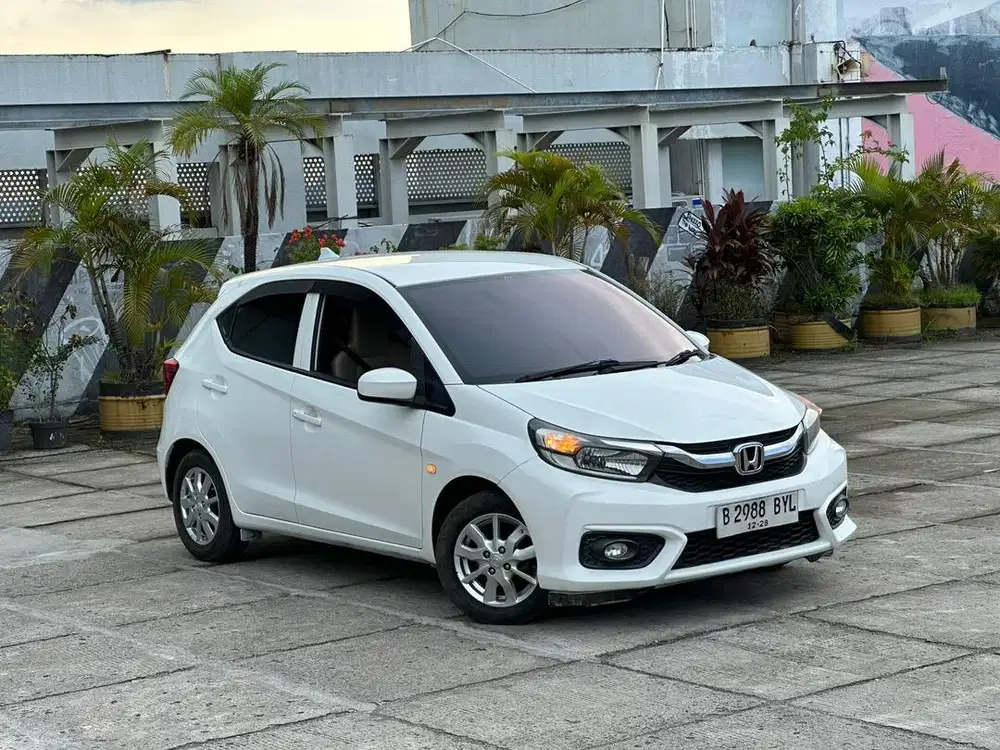 PALING MURAH !! Dp15jt BRIO E CVT AT MATIC 2018 KM87rb !! SUPER MURAH