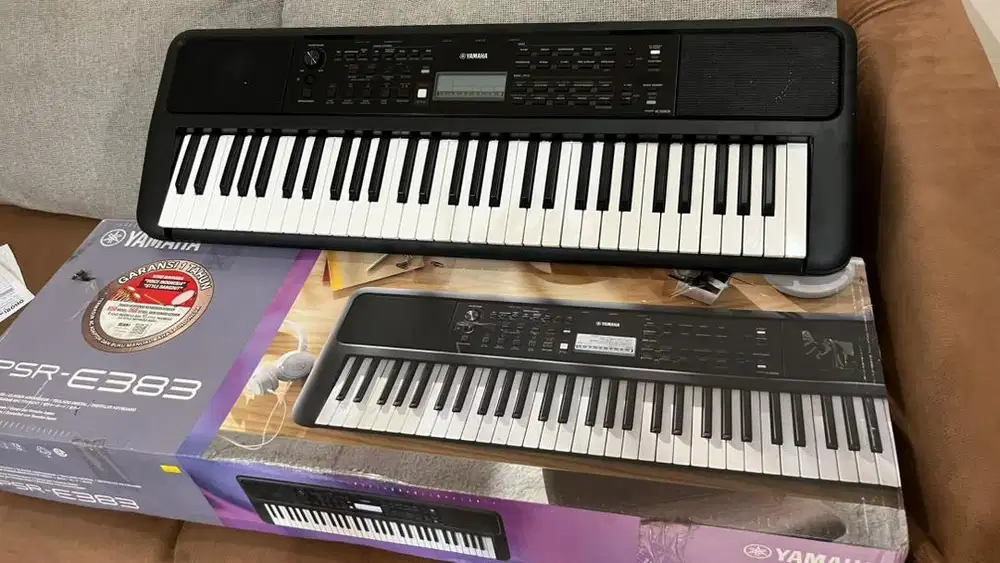Yamaha PSR - E 383 baru