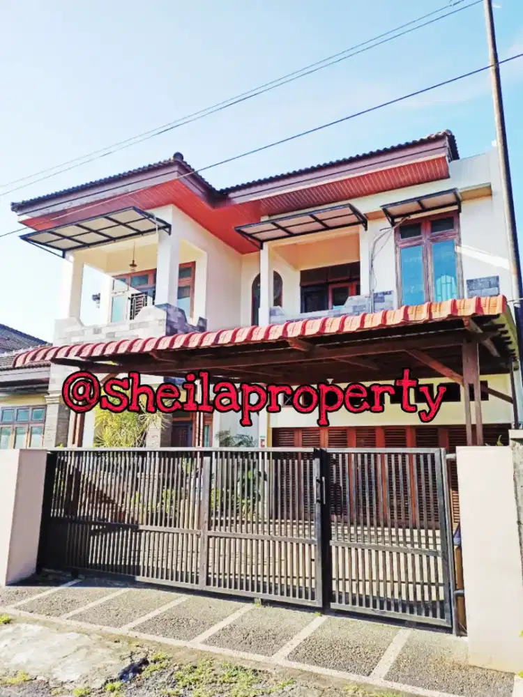 RUMAH MEWAH DAERAH ELIT