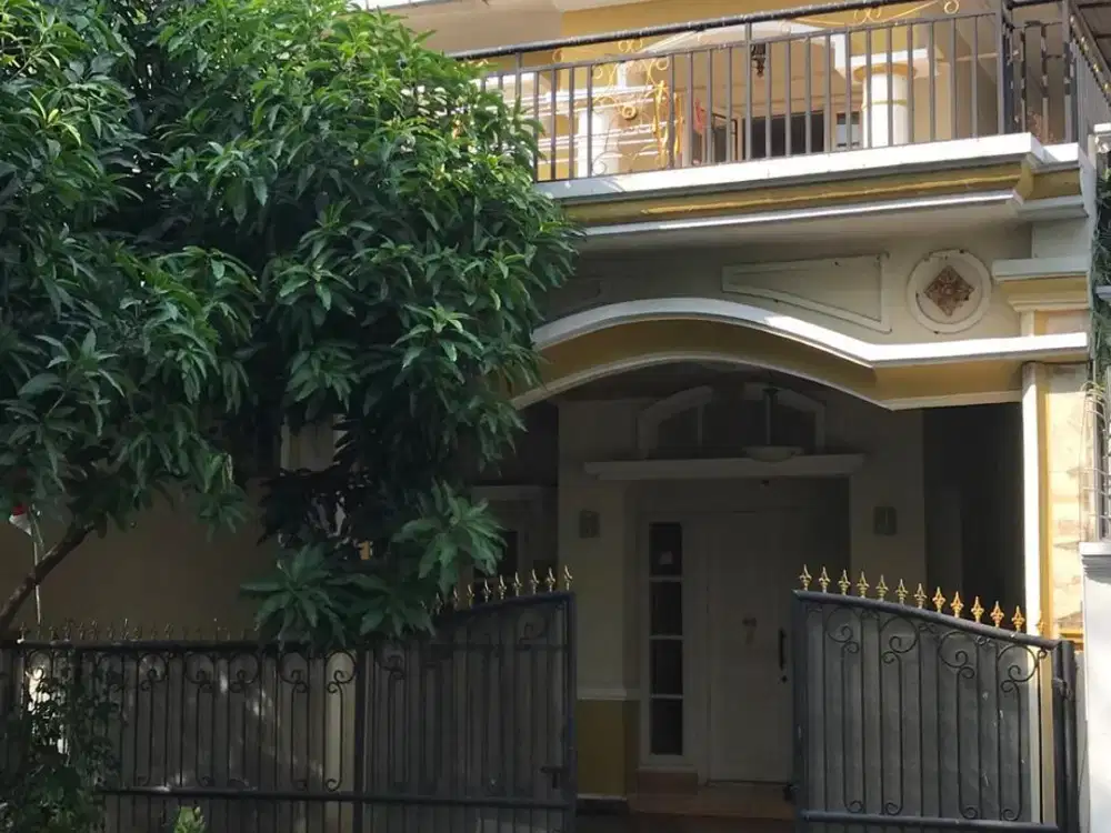 Rumah Mewah 2 Lantai Royal Residence Jakarta Timur Siap Huni