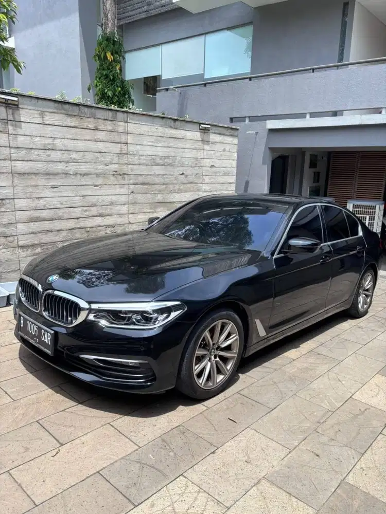 BMW 520i NIK 2019 Hitam Black 2018 2020 BMW G30 KM 35rb