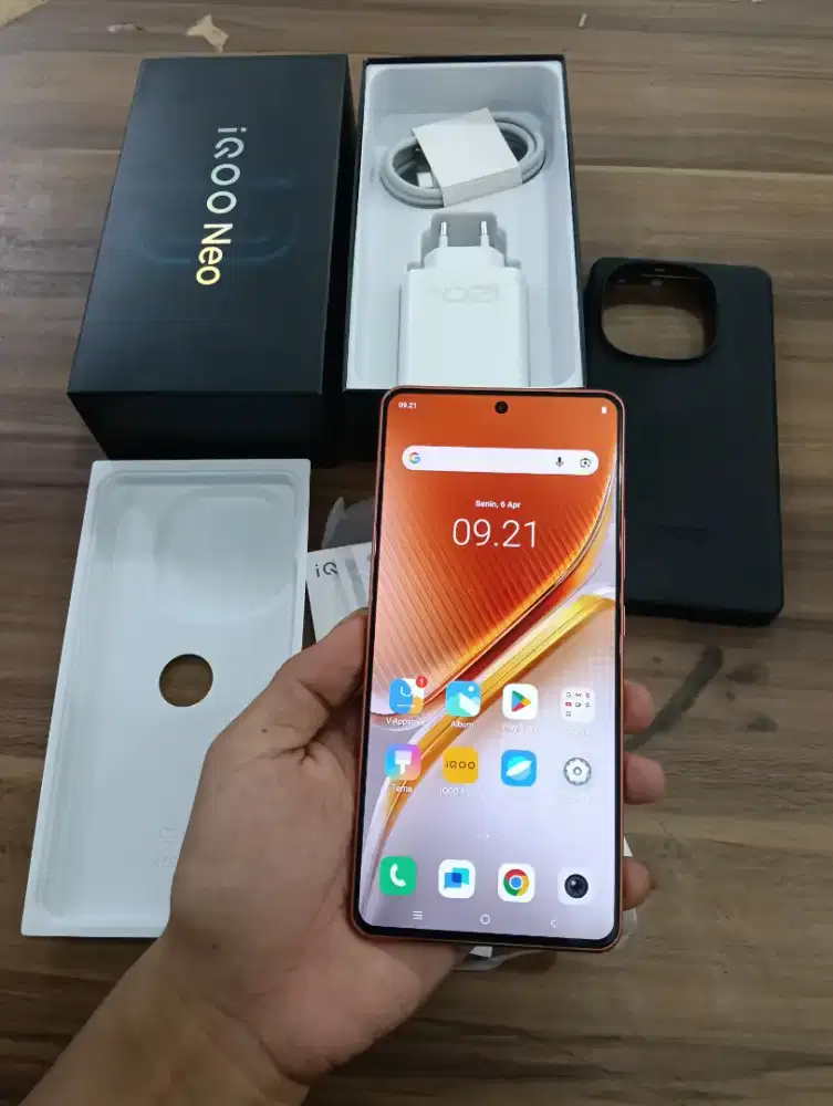 iQoo Neo 10 8/256 seken murah dan lengkap