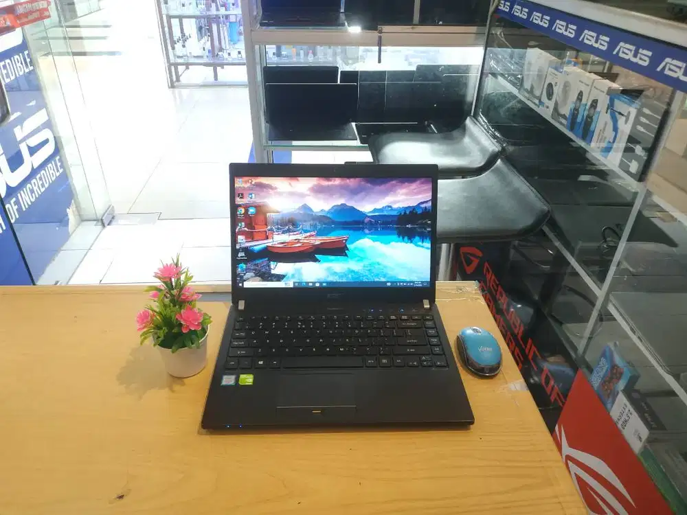 LAPTOP ACER TRAVELMATE P648 CORE i7 RAM 8GB NVIDIA DIJUAL