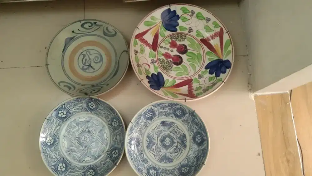 piring antik pajangan