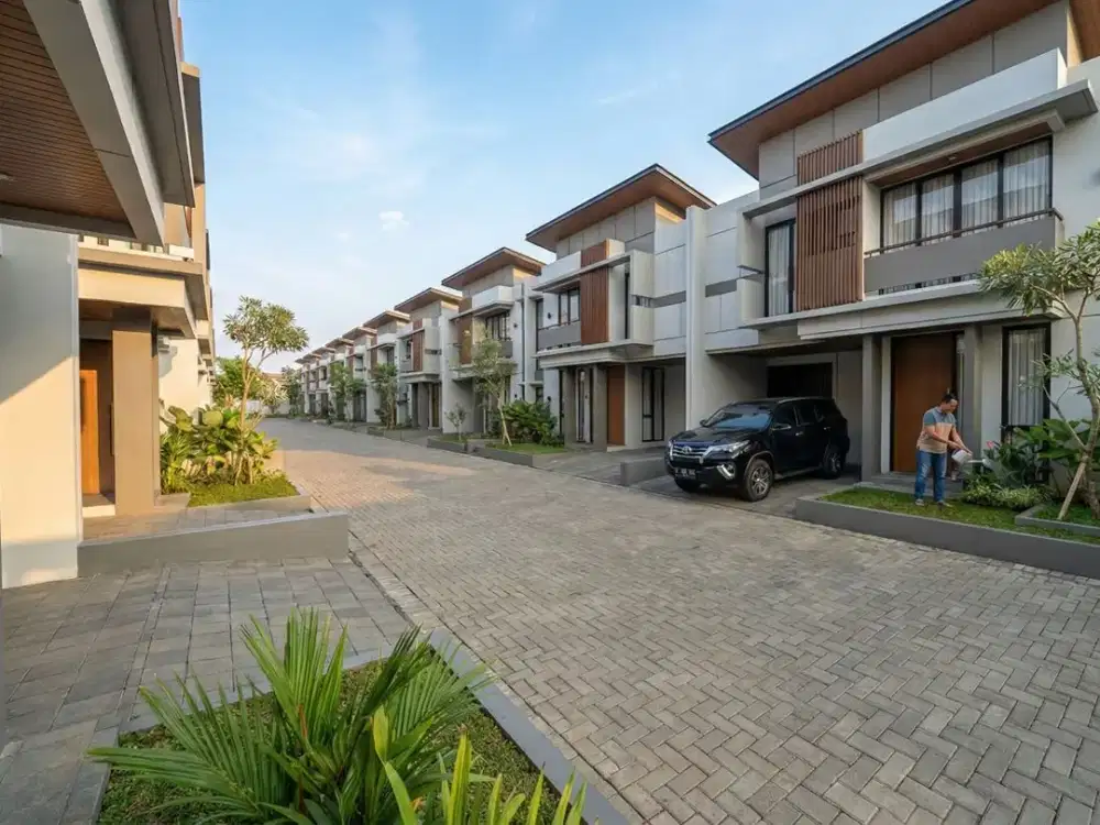 RUMAH 2 LANTAI 600jutaan DI COLOMADU DEKAT KAMPUS UMS