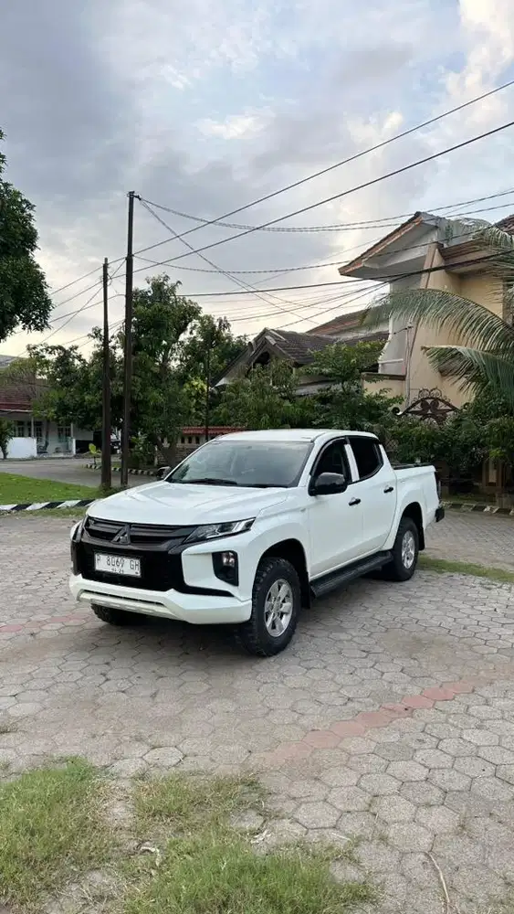 Mitsubishi Triton HDX 2023 Low KM 36 rb