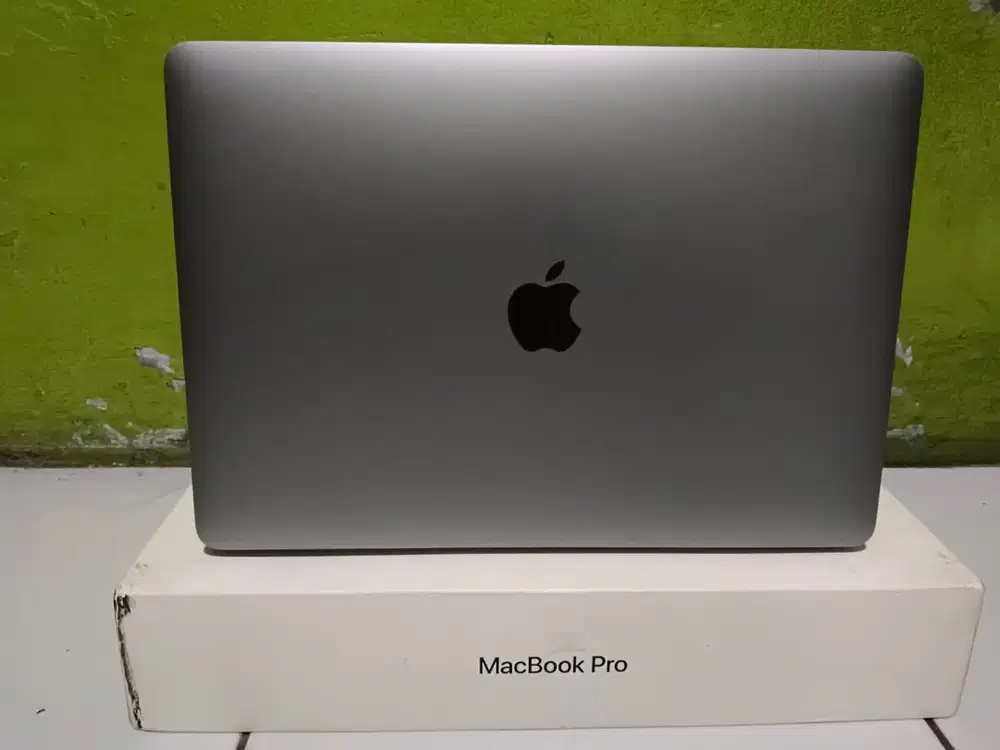 MacBook Pro Touchbar M2 13 Inch 2022