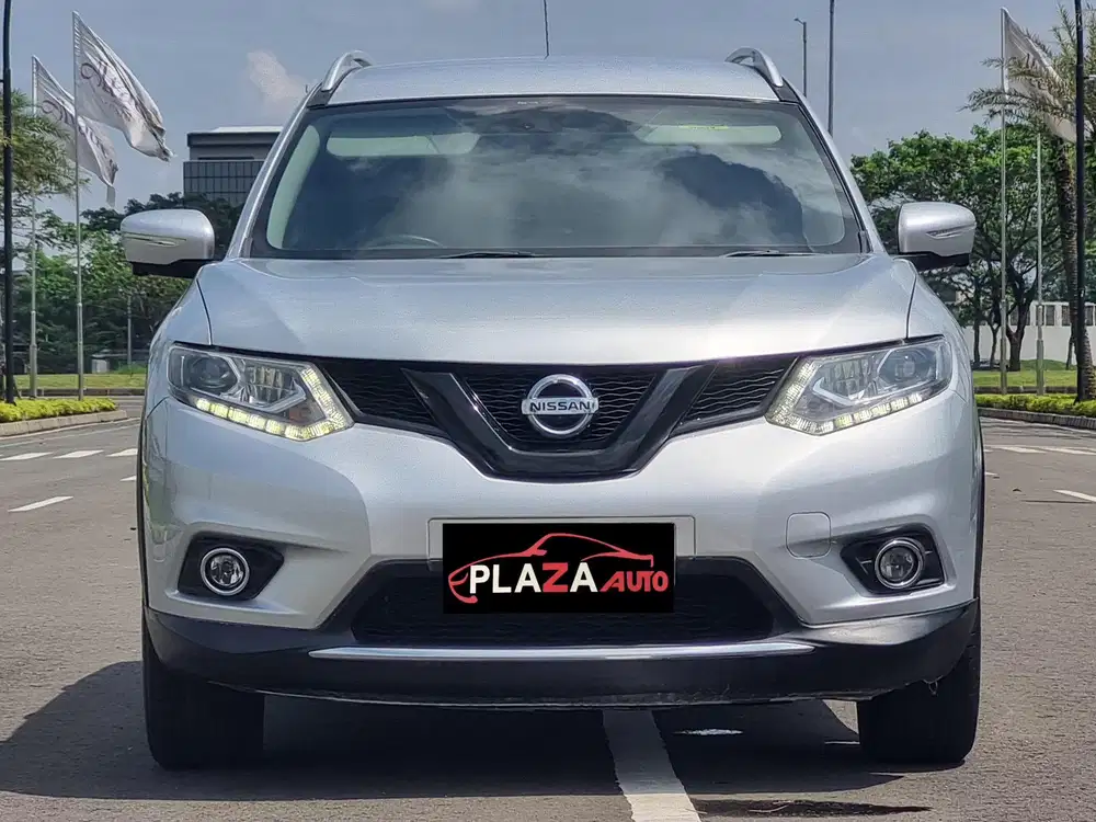 Nissan X-Trail 2017 2.5 Automatic Bergaransi 1 tahun siap pakai