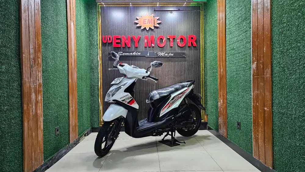 UD ENY MOTOR- HONDA BEAT FI TAHUN 2014 MULUS