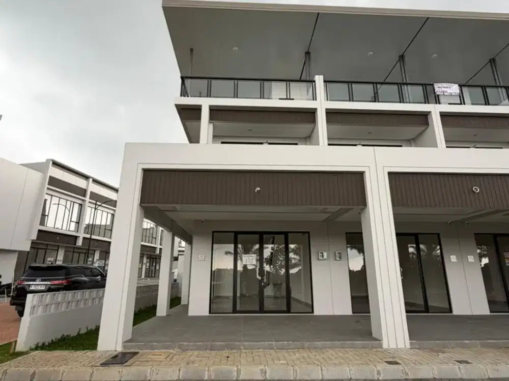 Di Jual / di Sewa Ruko Sorento Grande East , View Danau, Hook