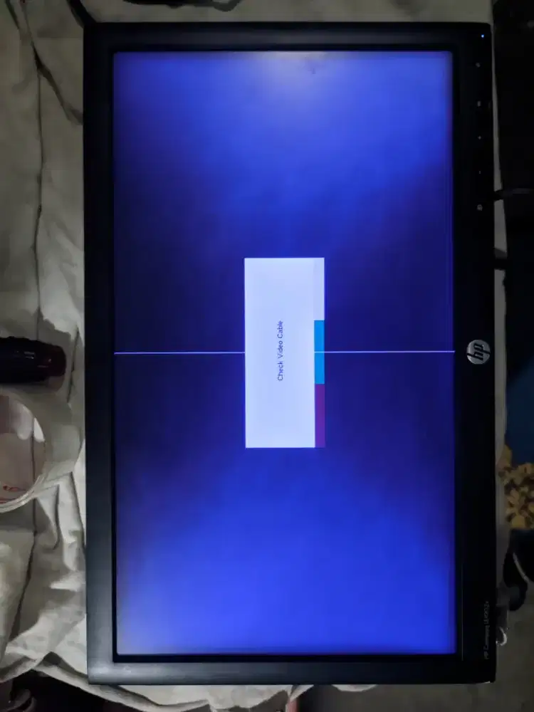 Monitor PC merk HP 19 inch