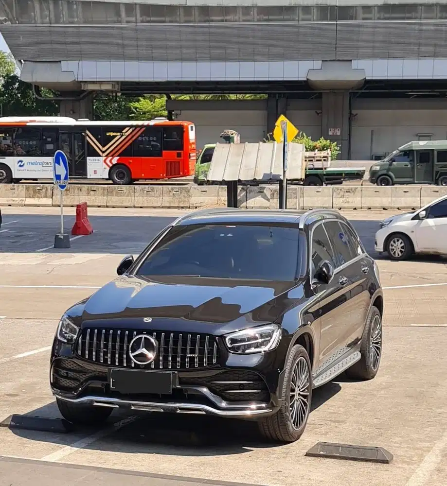 Mercedes-Benz GLC200 AMG 2020 Hitam Black 2019 2021 Mercy AMG