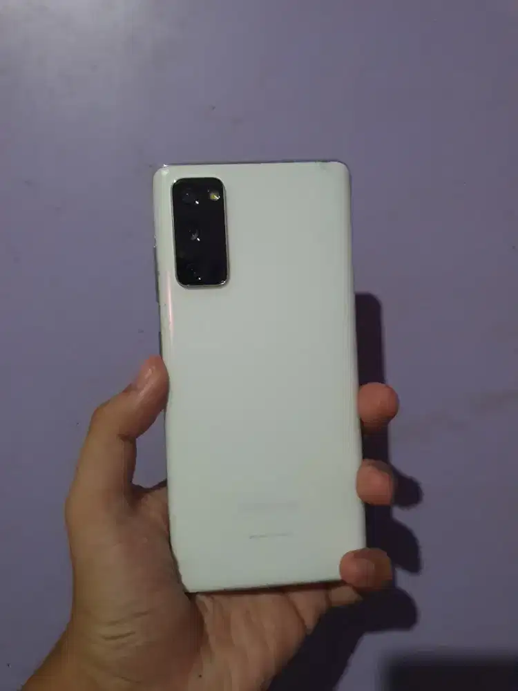 SAMSUNG GALAXY S20 FE