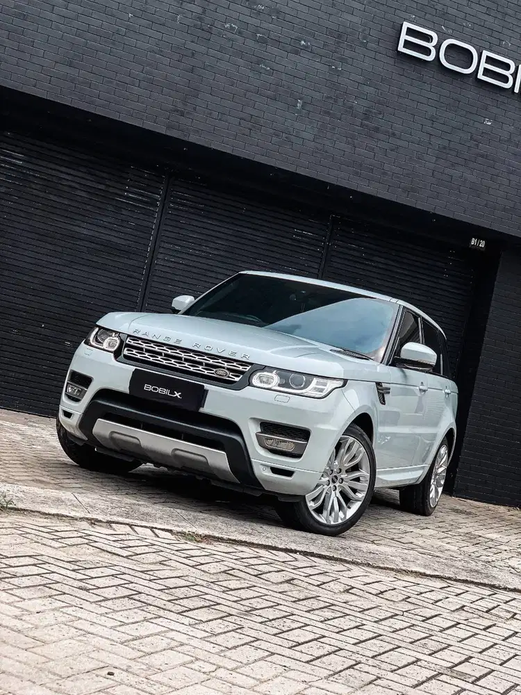 NIK 2016 Range Rover Sport Autobiography White on Beige
