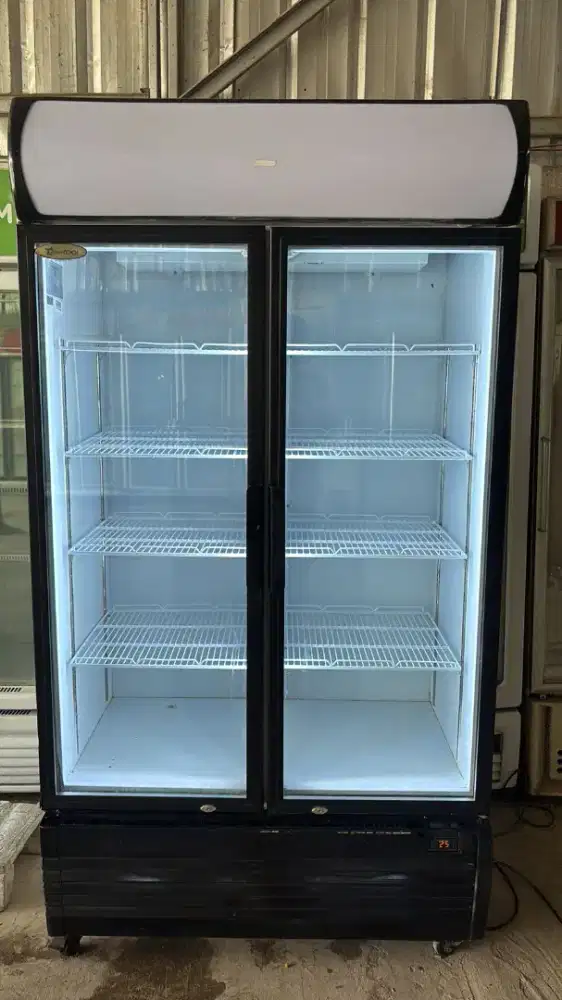 Showcase 2pintu interCool