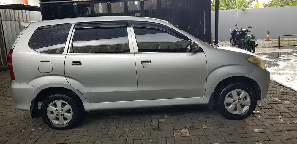 Toyota Avanza 2006 Bensin