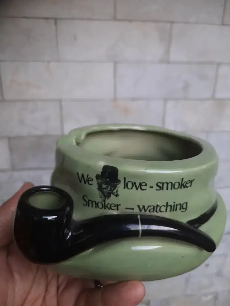 Dijual Asbak Estetik