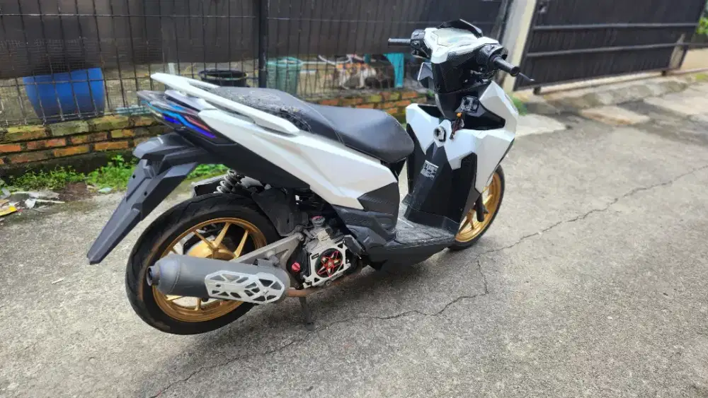 VARIO 150 LED OLD 2015