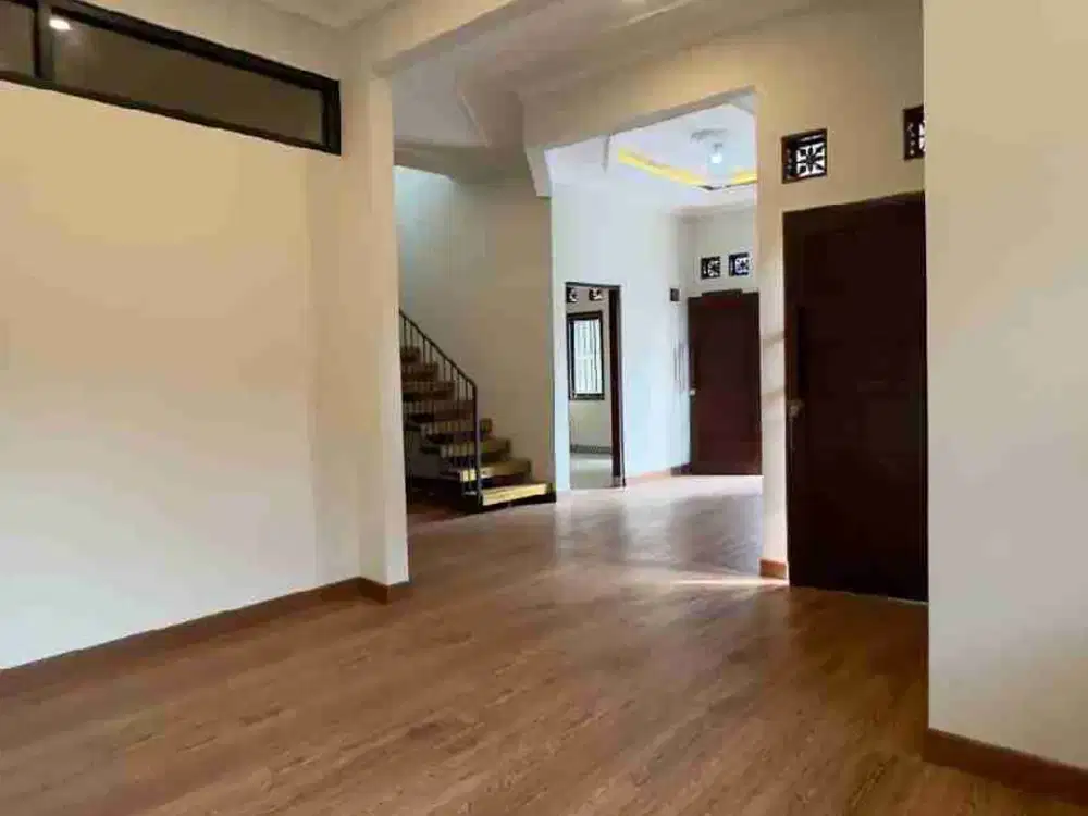 Dijual Rumah Hoek 2 Lantai Dengan Konsep Kekinian di Tambun Selatan