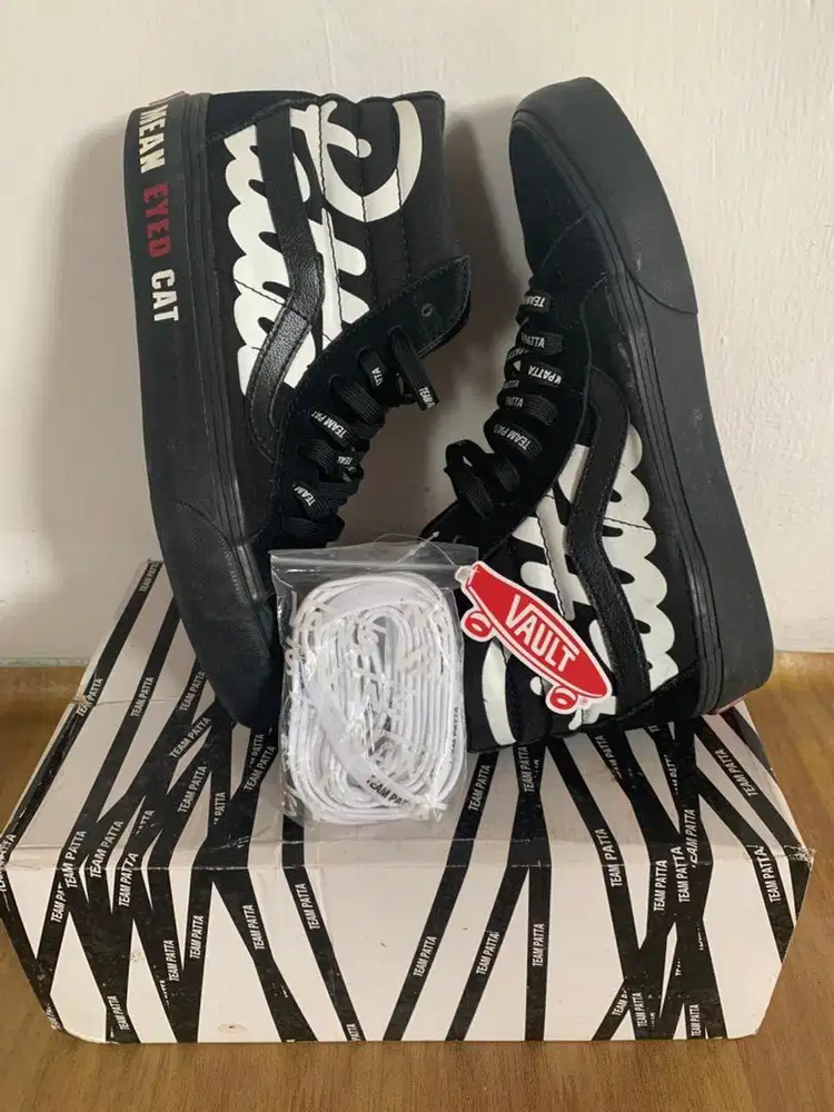Sepatu Vans x Patta