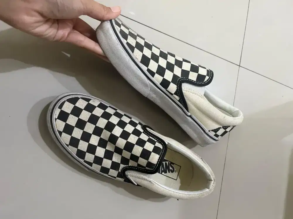 Vanz slip on size 37
