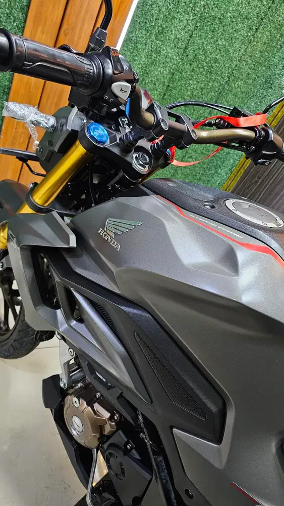 UD ENY MOTOR-HONDA CB 150 R TAHUN 2022